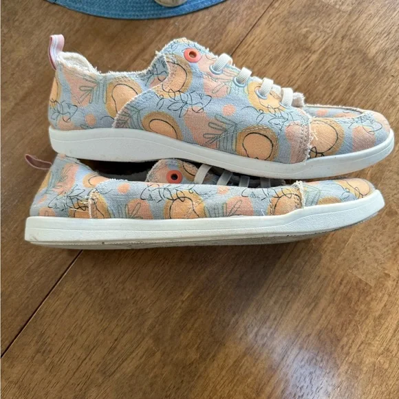 Vionic Beach Pismo Slip-on Sneakers in Pastel Blue and Peach- size 9. EUC - Picture 6 of 12